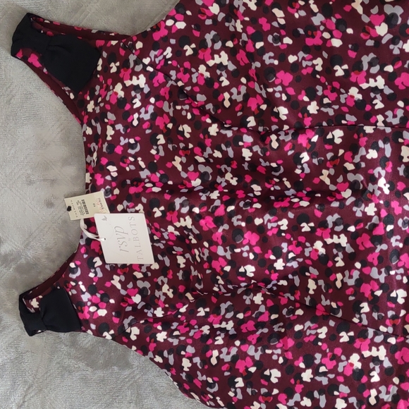 Talbot's (RSVP), Size 10, Wine colored & patterned - Picture 3 of 4